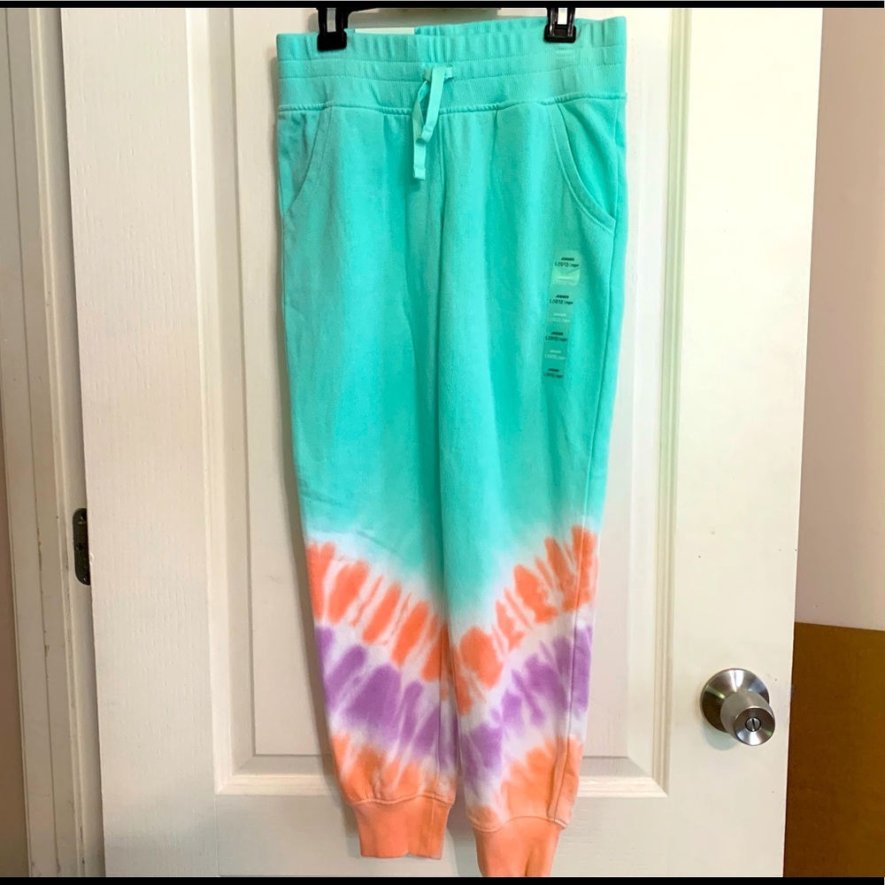 NWT size 12-14 Girl’s SO jogger pants